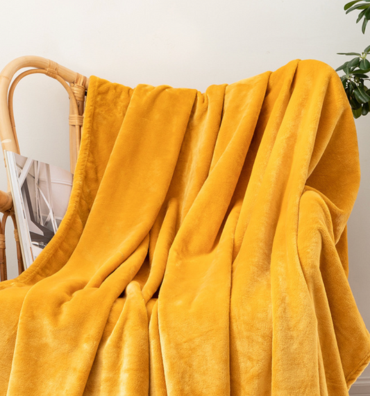 Soft Microfiber Bath Towel – Quick-Dry, Lightweight, and Gentle on Skin